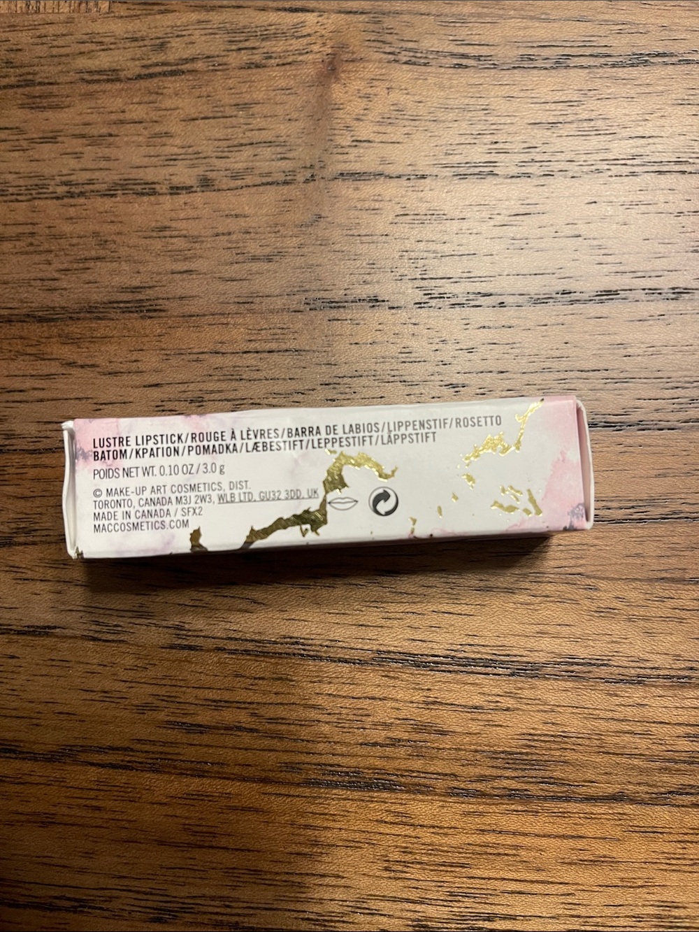 New Mac electric wonder lipstick - Picture 2 of 5